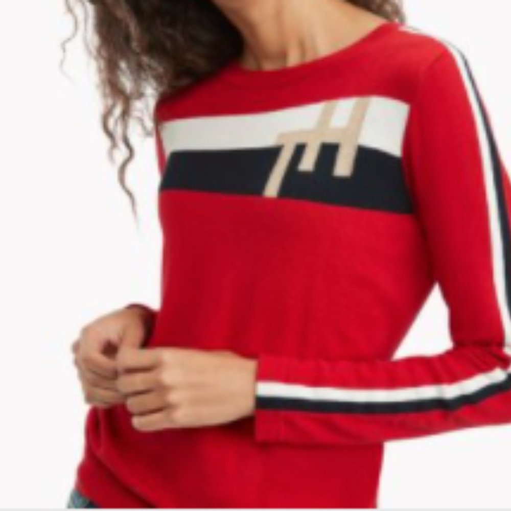 NWT Women's TOMMY HILFIGER Monogram Sweater XS & S